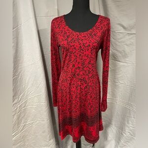 Nostalgia Elegant Red and Black Floral Dress
